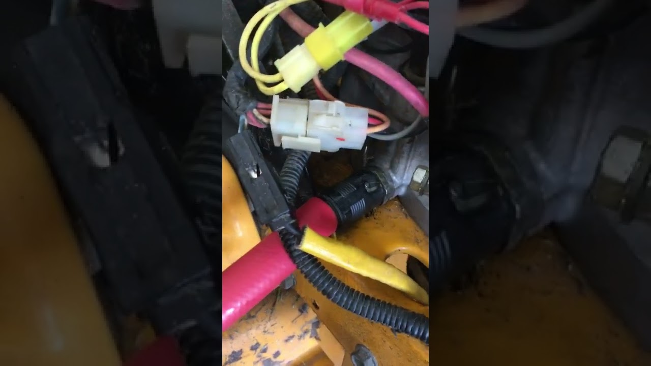 Club cadet oil change lt1018