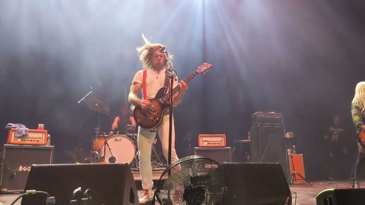 Eagles of Death Metal - Cherry Cola (live at The Forum in Melbourne 2023)