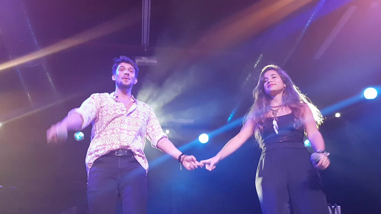Carlos Right y Julia Medina - Mi historia entre tus dedos (Sala Custom Sevilla 2-11-2019)