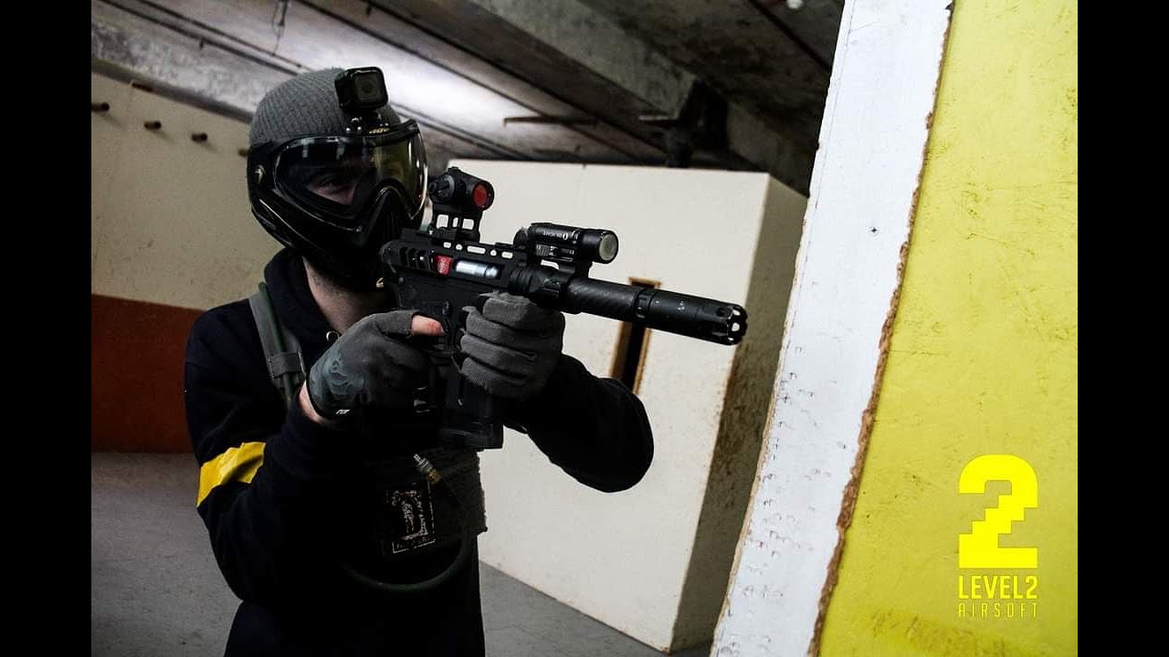 Airsoft Adventures UK .    Level 2  CQB Manchester 12.23