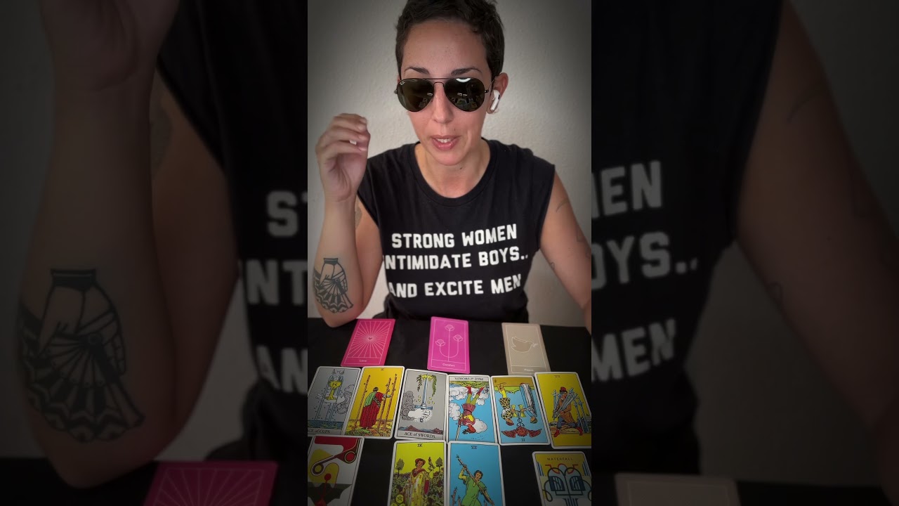 A reading every day!  #tarot #fortunetelling #llliiinnnaaa #tarotreading #love #towhomitmayconcern