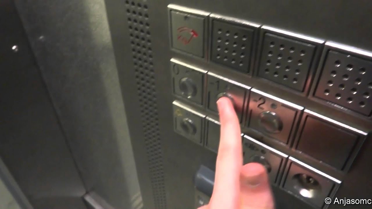 Guinet elevator at St Louis Car Park, Boulogne-sur-Mer
