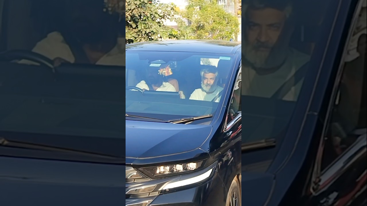 Rajamouli sir came to our village🥳|#shorts #rajamouli #hero