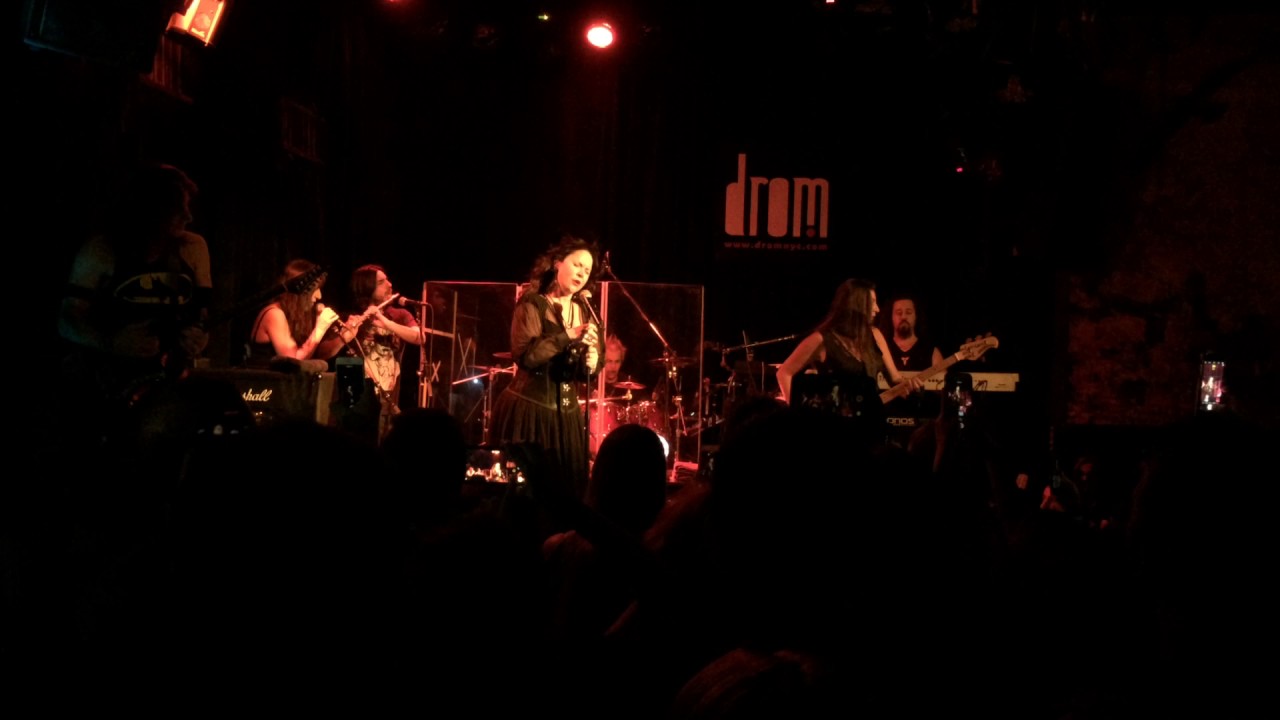 Sebnem Ferah Live @ drom NYC 08 Can Kiriklari 2016 11 06