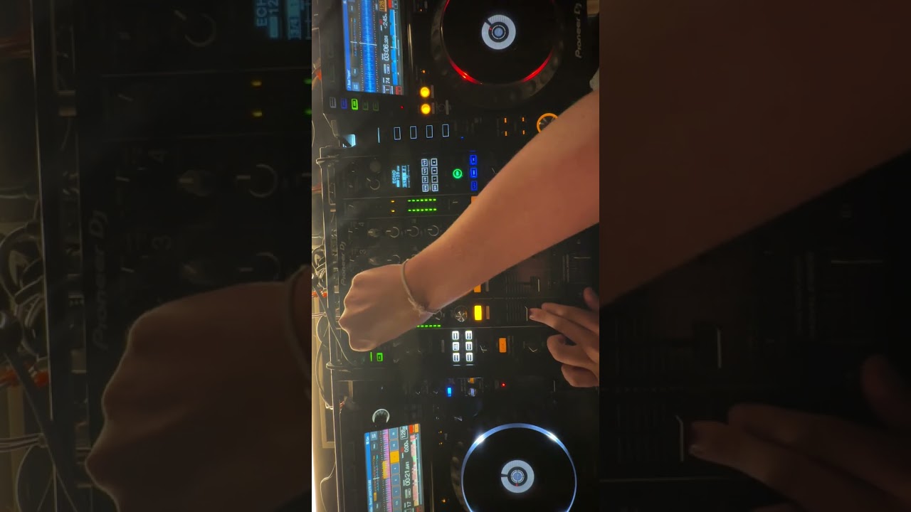 Back in da mixer 