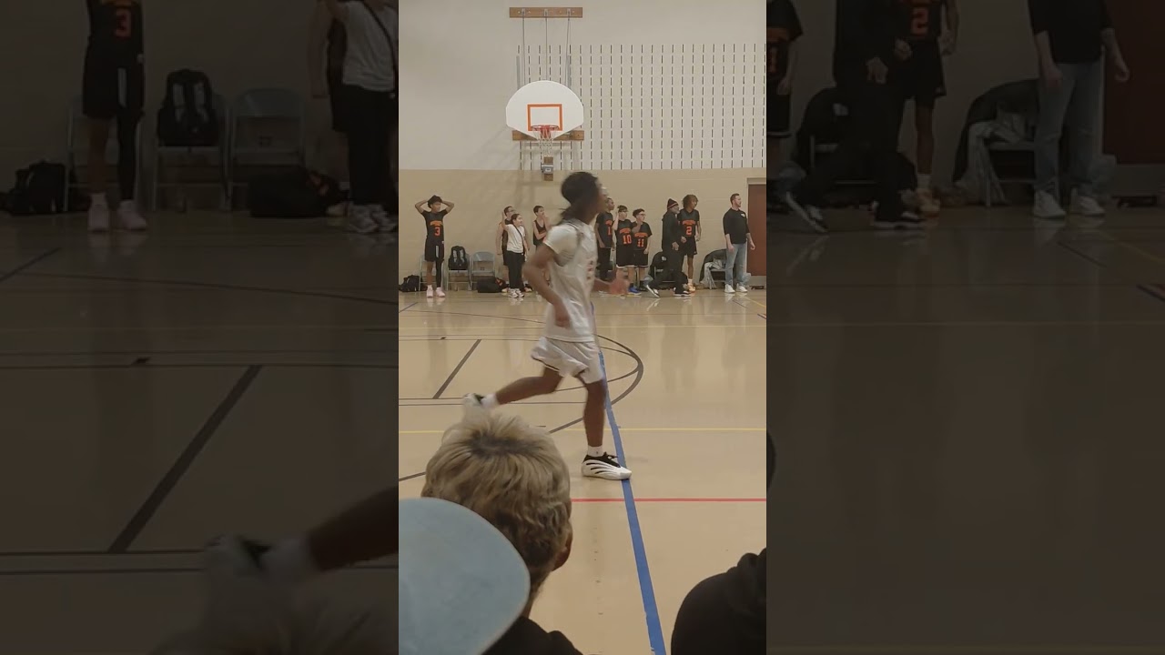 Isaiah's basketball game  6