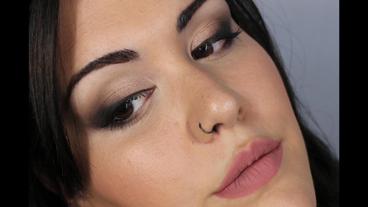 Look Básico: Rasgado / Cat Eyes (Naked Basics)