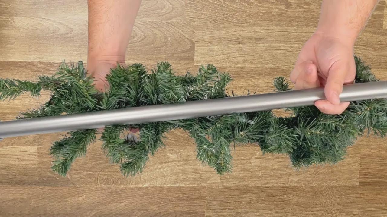 Infilza una bacchetta nella ghirlanda di Natale per una trovata GENIALE in cucina!