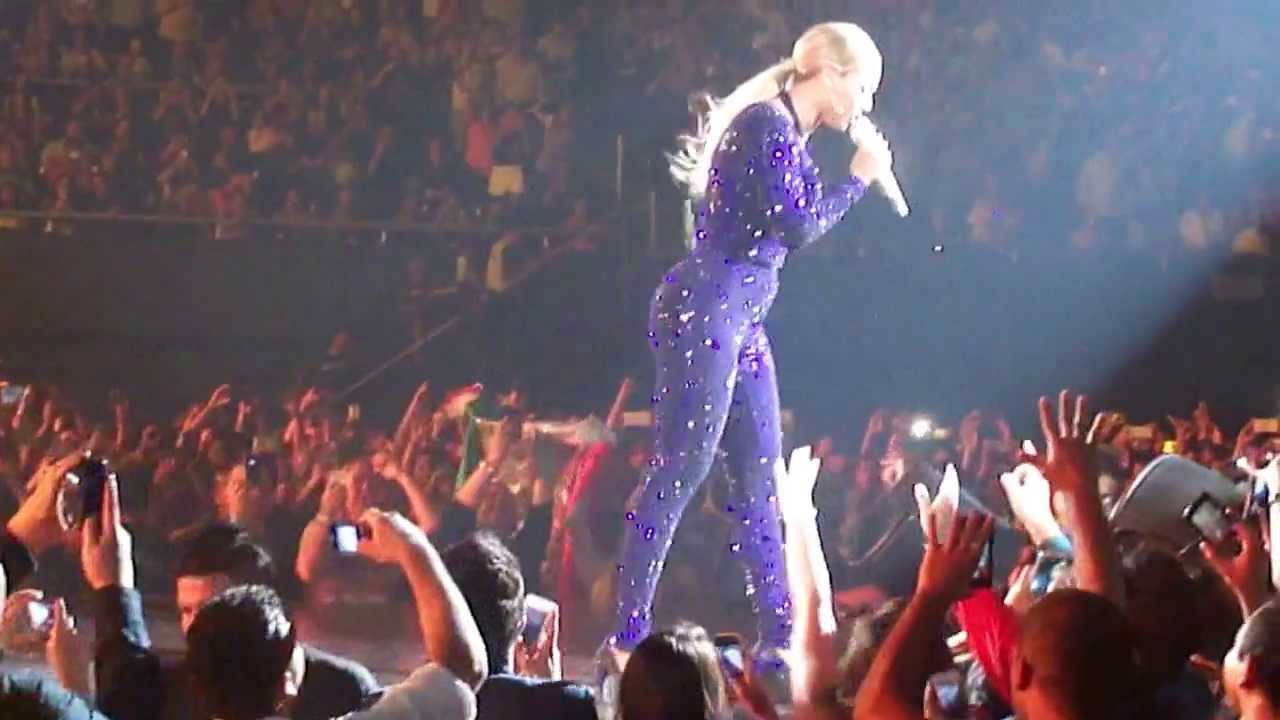 Beyoncé - Irreplaceable (Spanglish) Live @Arena Monterrey (Sept 24 2013)