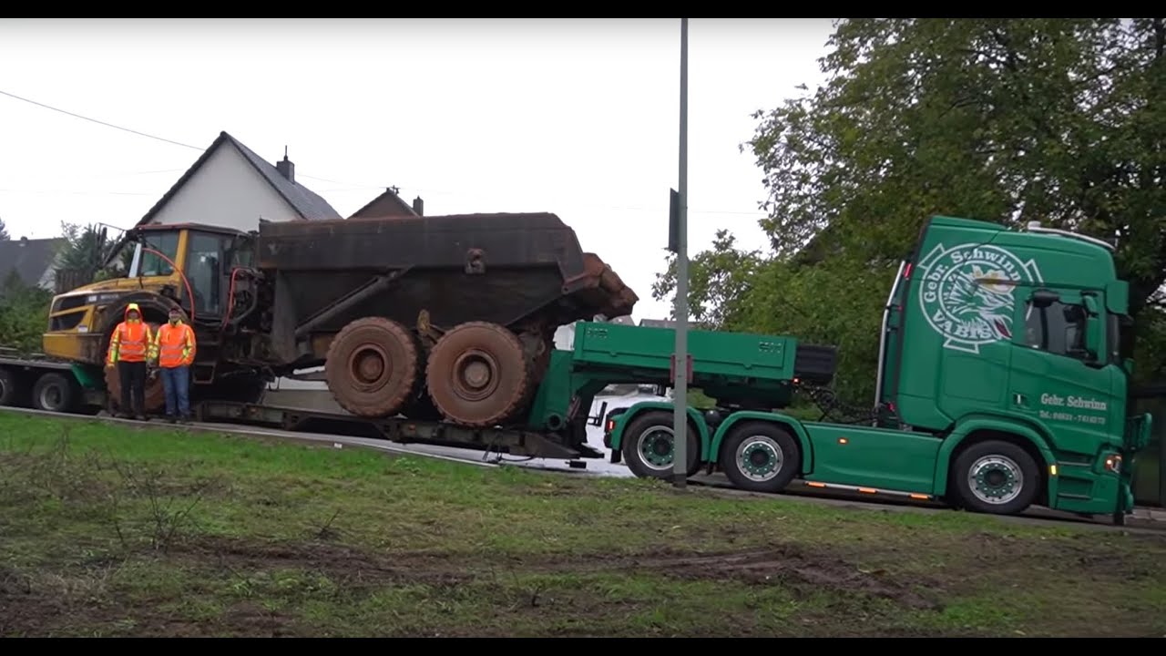60to Scania Sattelzug: Jetzt wird aufgeladen. Die Doku. Wie kommen Baumaschinen auf die Baustelle.