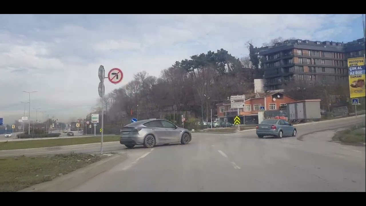 KEMERBURGAZ KENT ORMANI YOLU