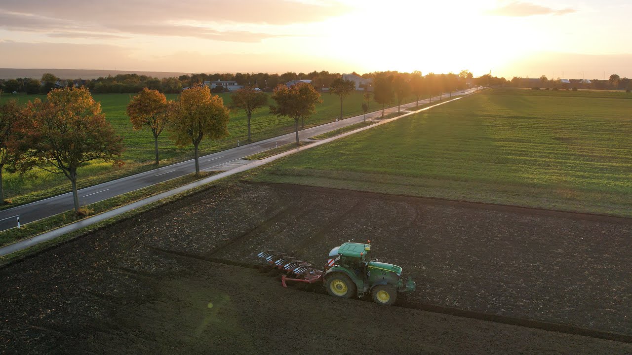 Pflügen 2021 | John Deere 6210R mit Kverneland 5 Schar Pflug