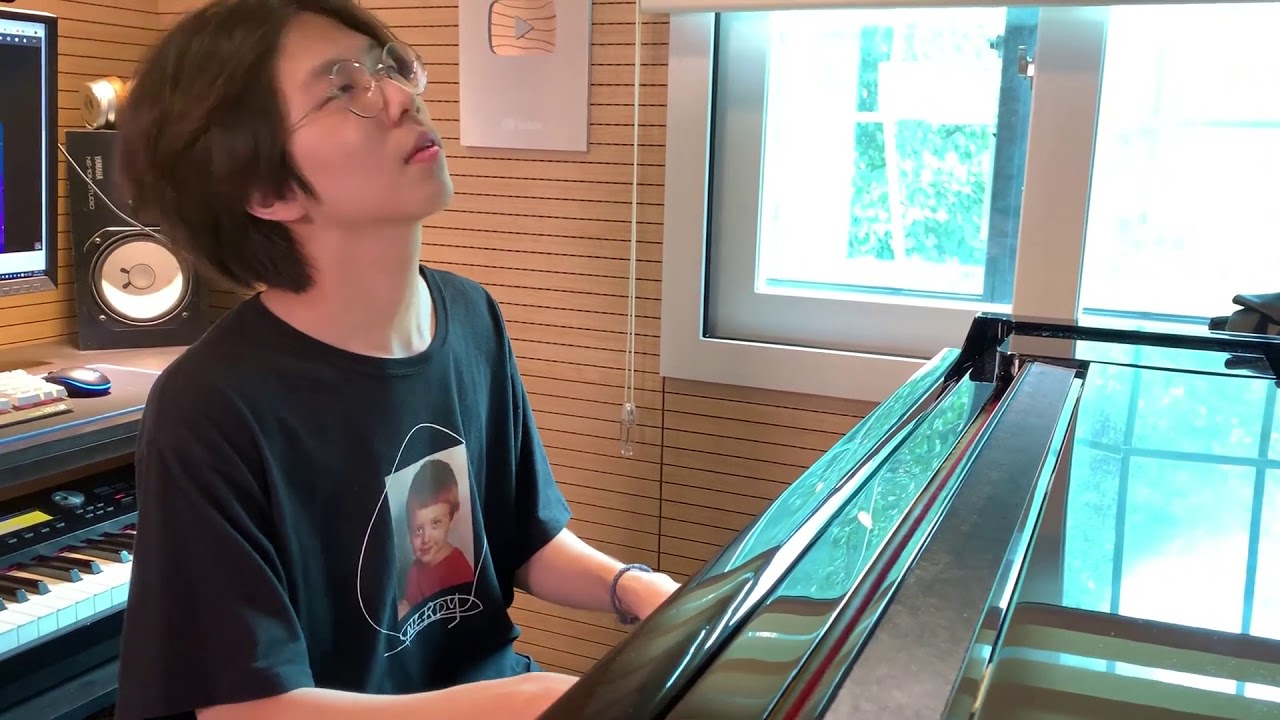 Neo Soul Piano Improv by Yohan Kim