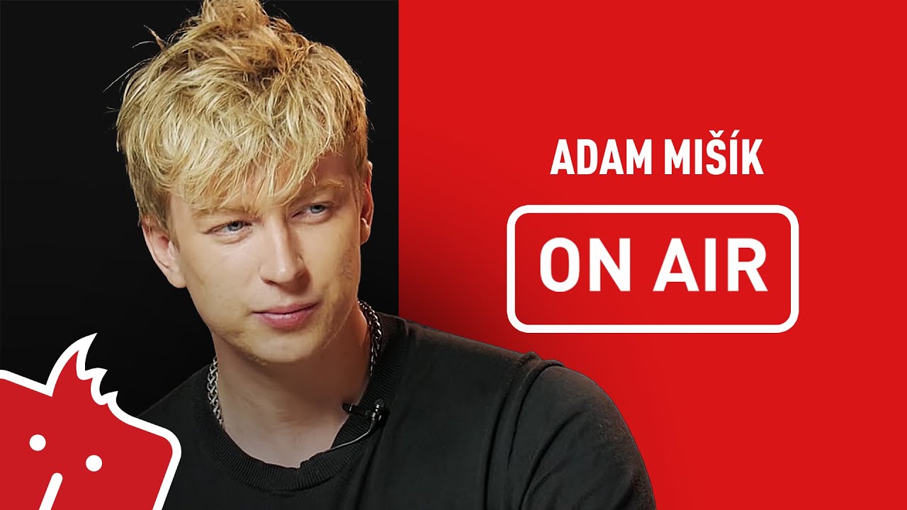 Adam Mišík ON AIR: „Ve dvanácti jsem přišel na to, že kytara na holky celkem funguje.“