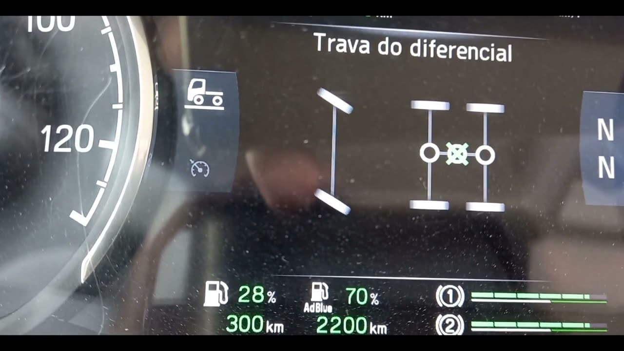 Ativando o bloqueio do diferencial no Scania