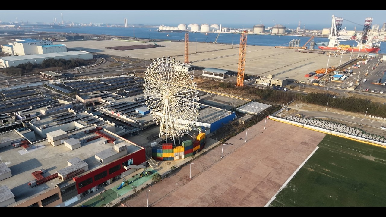 臺中港-MITSUI OUTLET PARK -港務大樓-港區公園波光浮影-旅客服務中心-遊艇碼頭 空拍