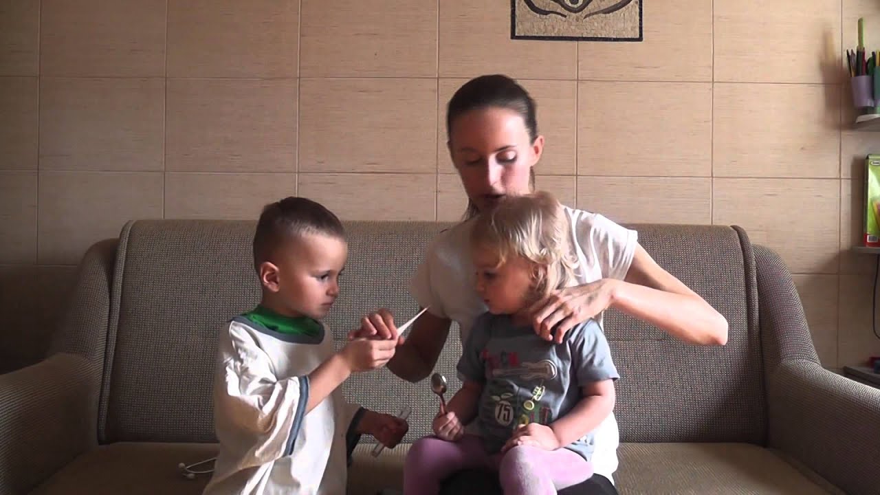 #Игра в доктора на английском с глоссарием и предисловием!/#Playing doctor with kids (in English)