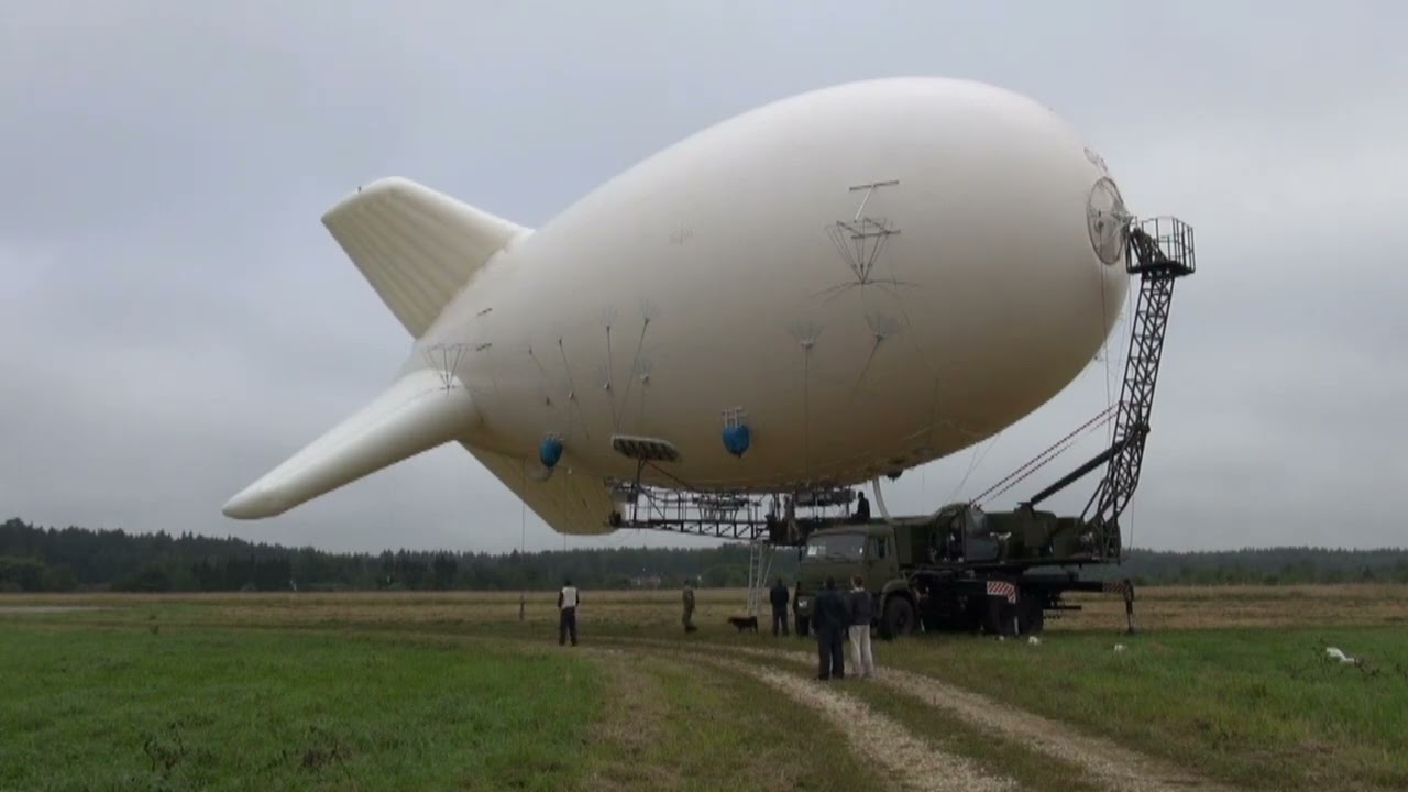 Mobile tethered aerostat