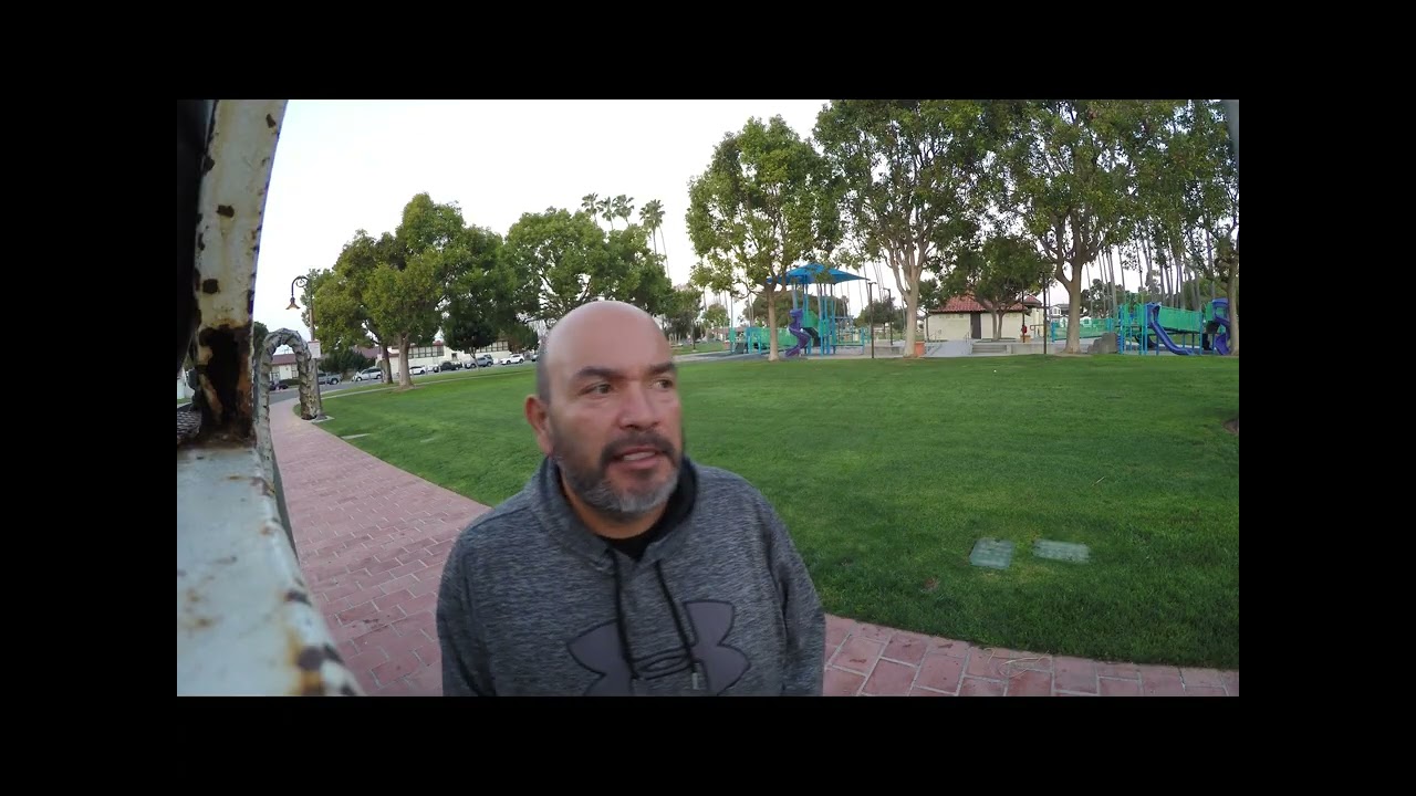 VENTAS DE GARAGE SALE CON EL OSO Y LA señora de las chacharas