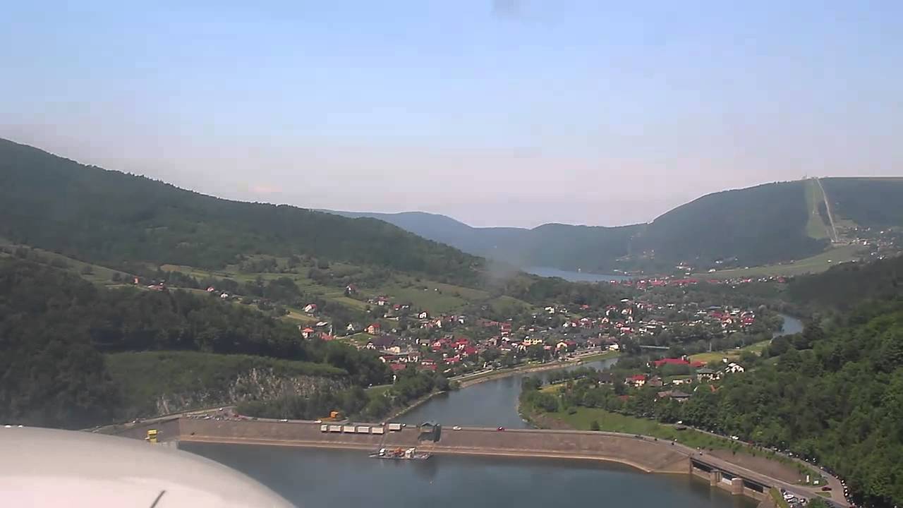 Takeoff and landing in Zar airport in Cessna 172