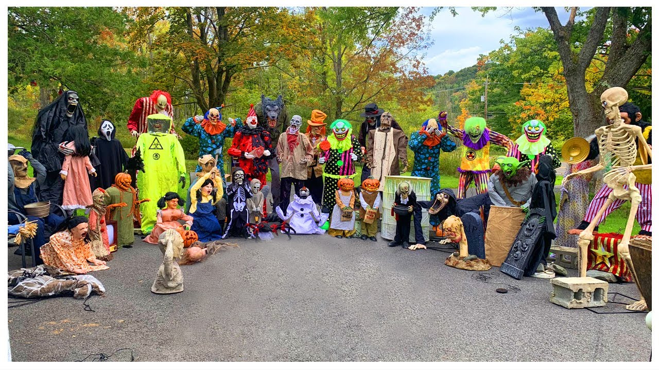 My Full 2022 Halloween Animatronic Collection! (50 Animatronics)
