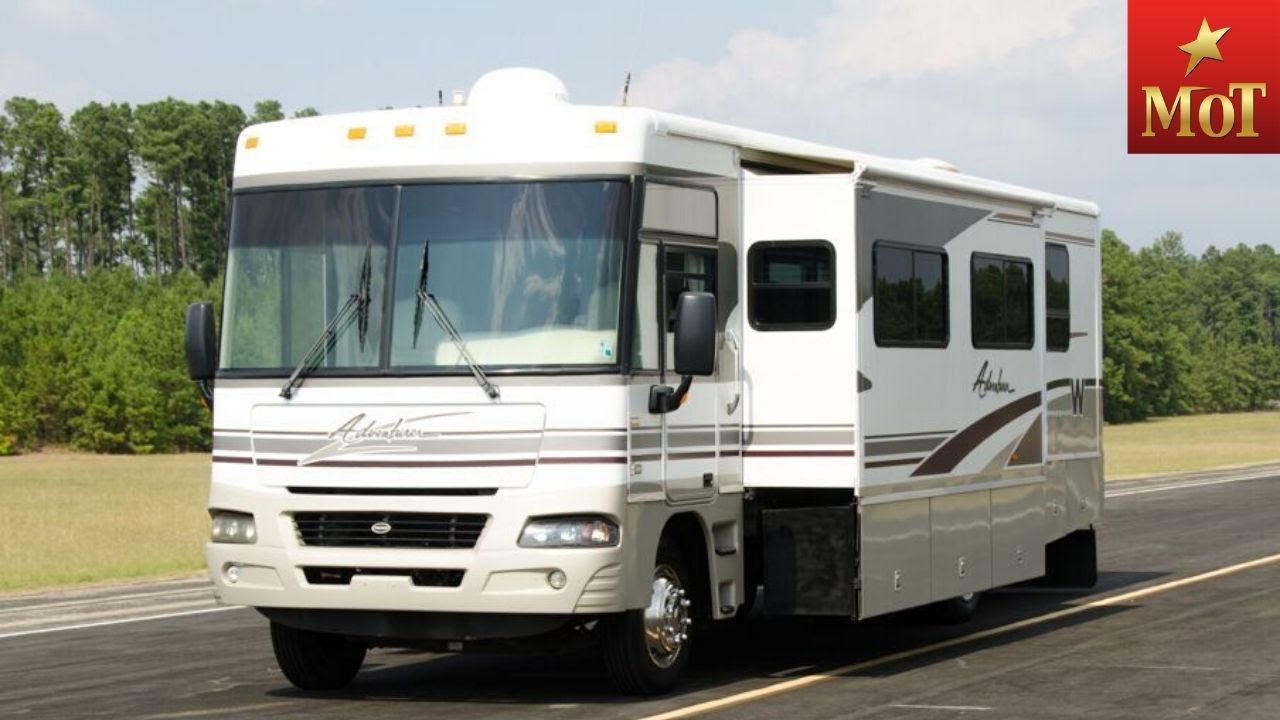 Motorhomes of Texas- 2004 Winnebago Adventurer 35 #P1130 SOLD