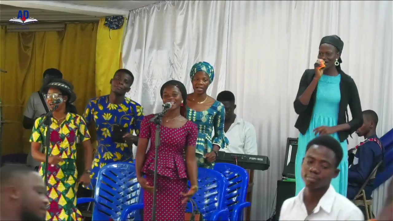 Culte de dimanche: Prestation du groupe musical