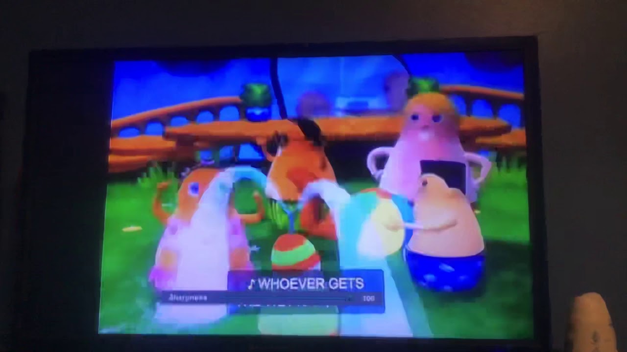 HigglyTown Heroes: WhoEvery Get The Wet Is Win