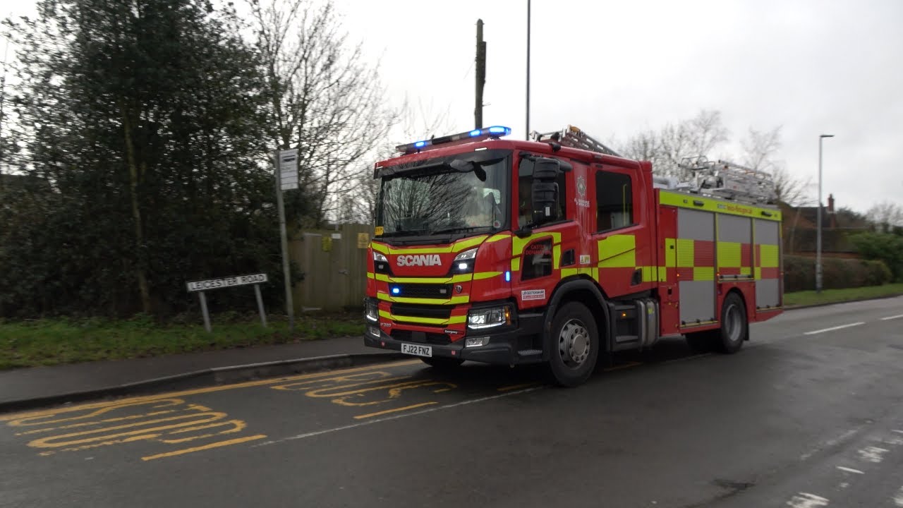 Castle Donnington respond to a house fire - Leicestershire Fire and Rescue Service