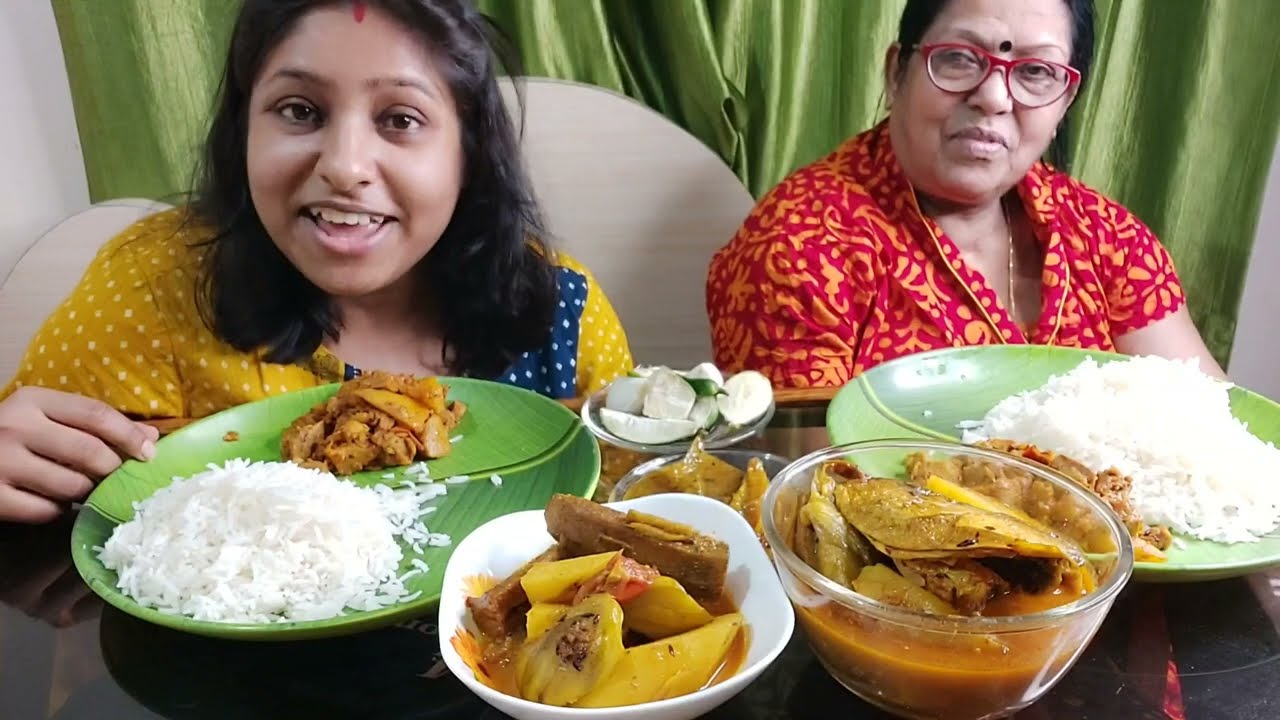 Eating Show - Rice, Echor Kalia, Rui Fish Jhol, mango chutney|Poulami Eating show|Poulami Vlog Extra