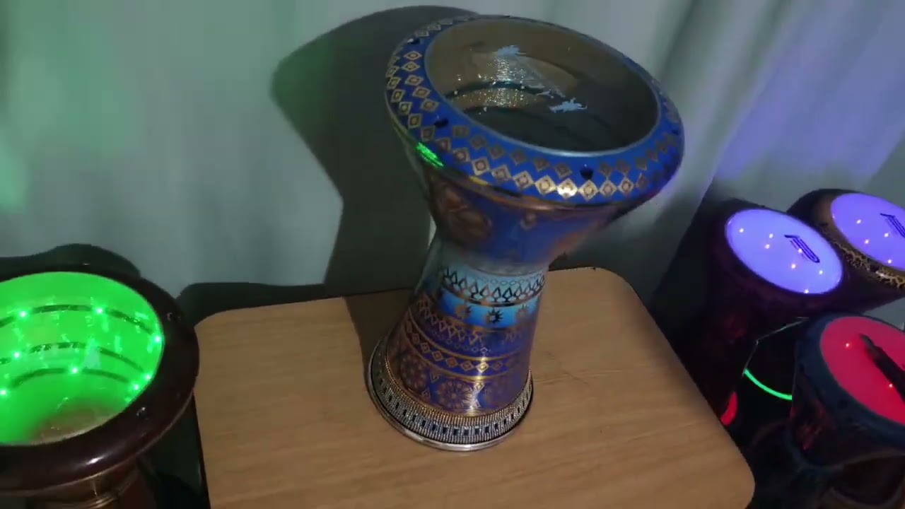 Tarabana Darbouka Toba Albastru cu telecomenzi Led Lumina Inaltime 48 cm Diametrul 23 cm