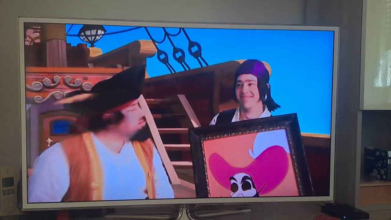 Sharky and Bones: Captain Hook is a Cranky Crook in Portugal 🇵🇹 