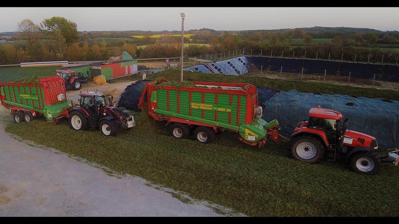 LU Andresen, Hof Wulf, Ackergras einfahren, Case CVX 195/Valtra T.234/Strautmann Giga Vitesse