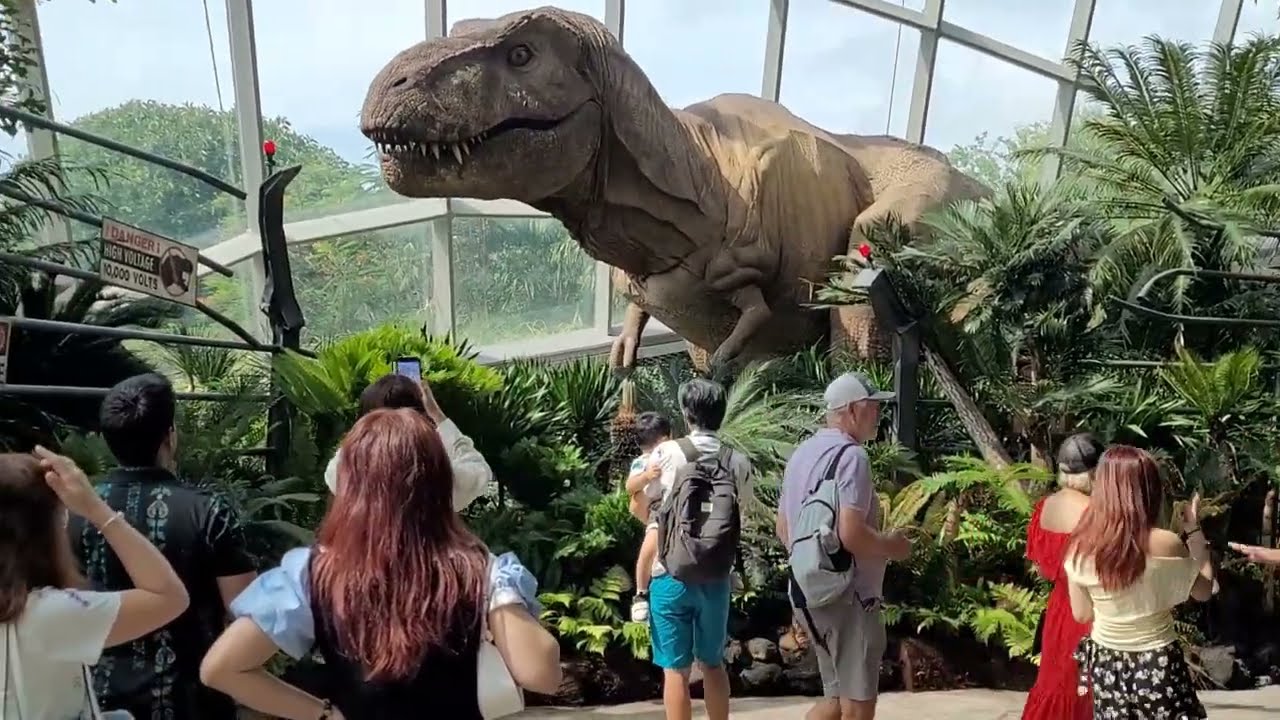 Singapore Garden by the Bay Jurassic World experience 