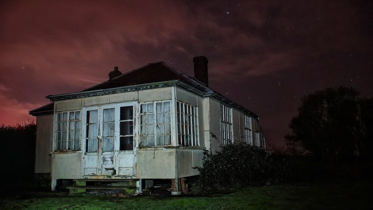 Cliff Edge Abandoned House Everything Left Behind - Untouched For 20 Years