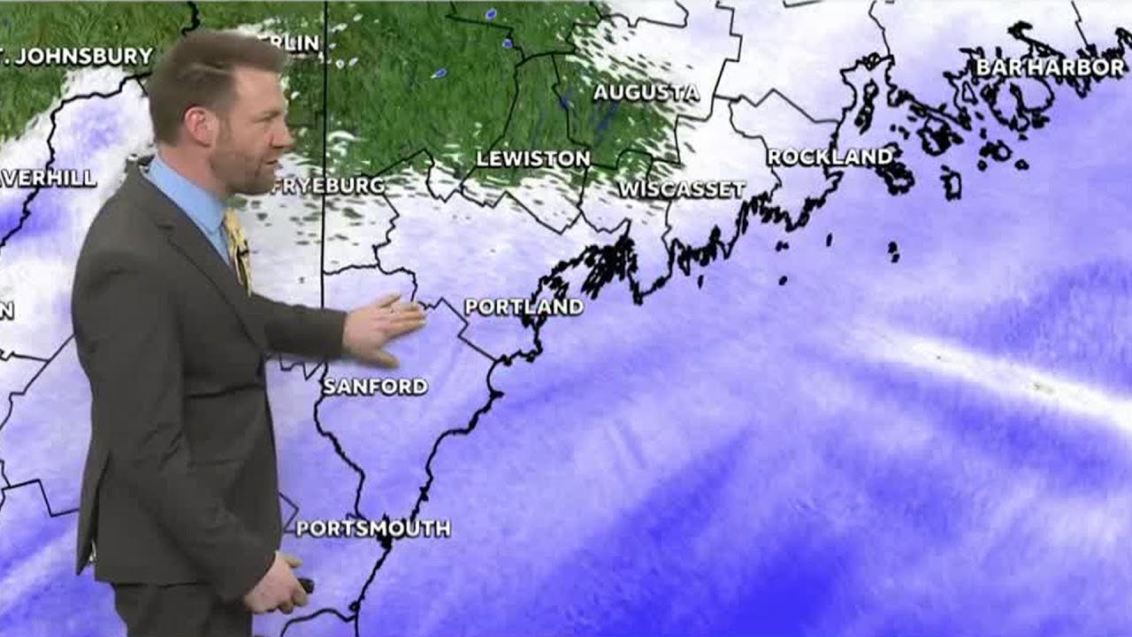 Moderate snow making its way into more of Maine