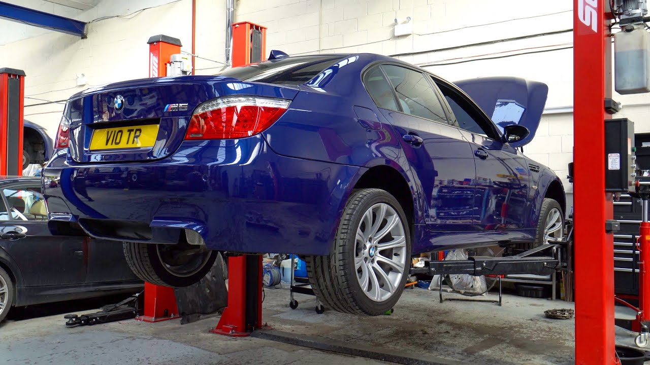 My BMW E60 M5 Clutch is DESTROYED! (Gearbox Teardown)