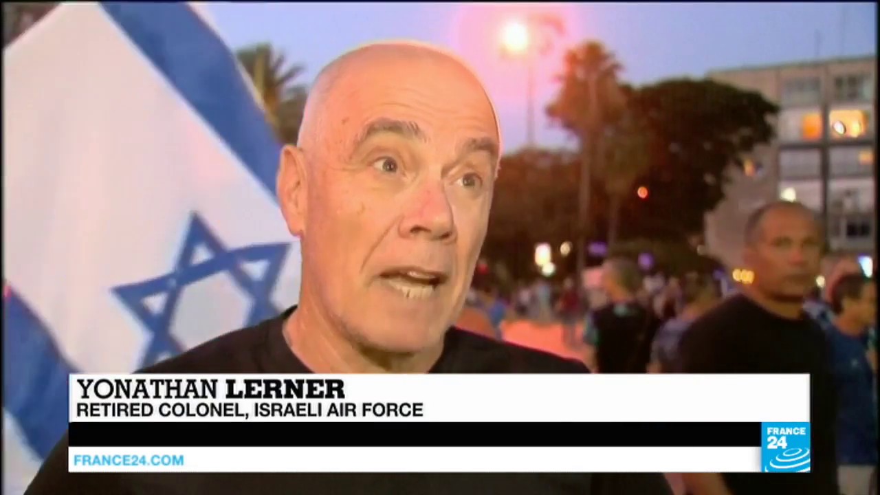Israelis take to streets to support Palestinian state