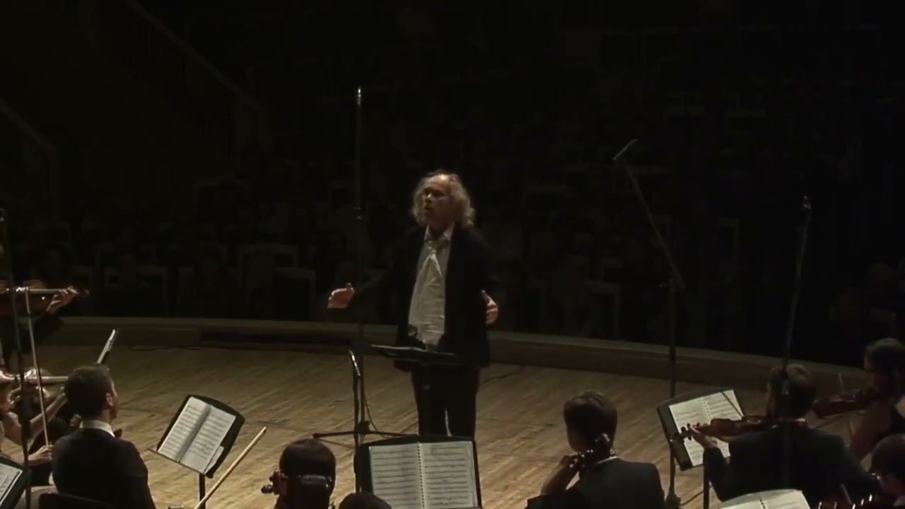 From baroque to rock. Chamber Orchestra of Russia. Andres Mustonen, сonductor & soloist (violin)