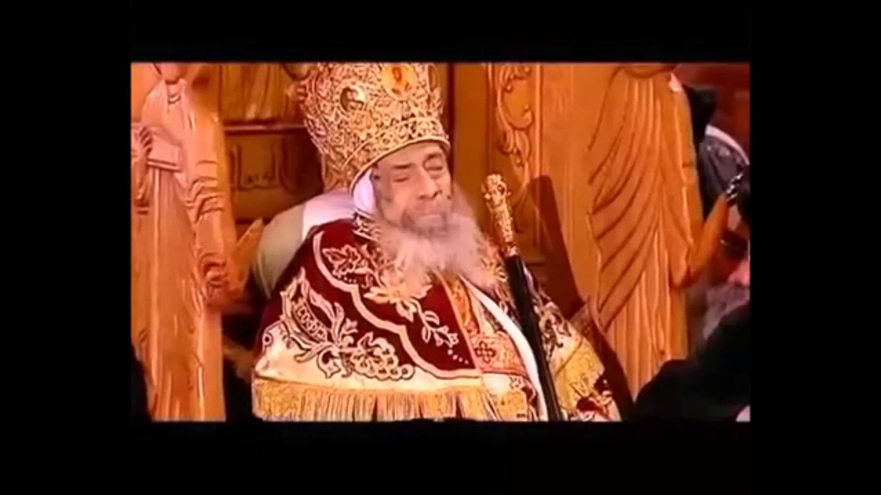 قصيدة غريبا عشت فى الدنيا