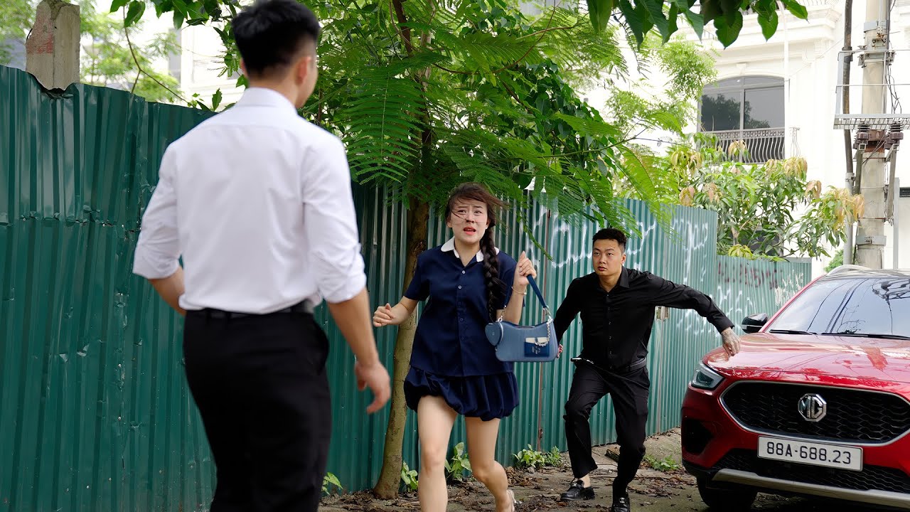 NG&Agrave;Y ĐẦU TI&Ecirc;N ĐI L&Agrave;M, NỮ THƯ K&Yacute; HẬU ĐẬU L&Agrave;M HỎNG XE CỦA CHỦ TỊCH | TẬP 494