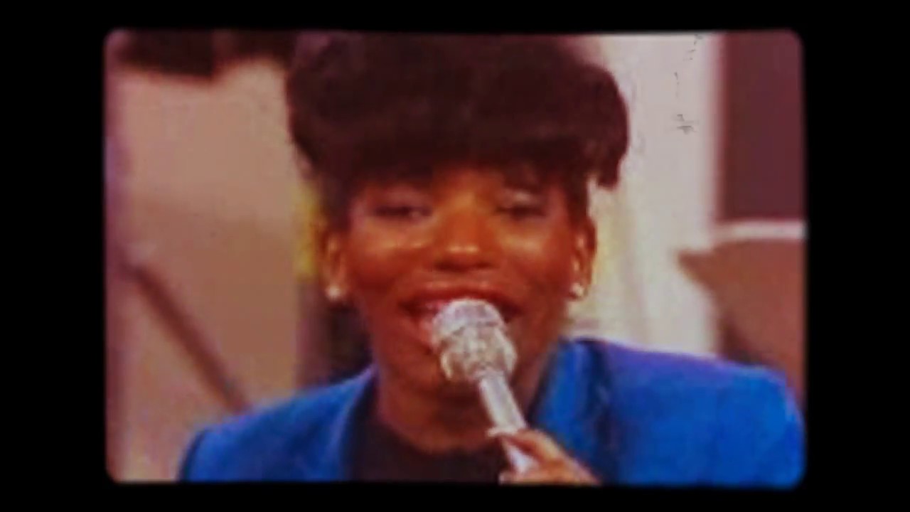 Stephanie Mills - Deeper Inside Your Love (Live TV Performance)