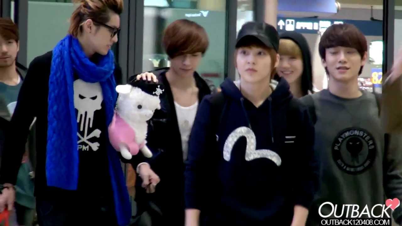 121102 EXO-M 인천공항(Incheon Airport) 입국 1080p