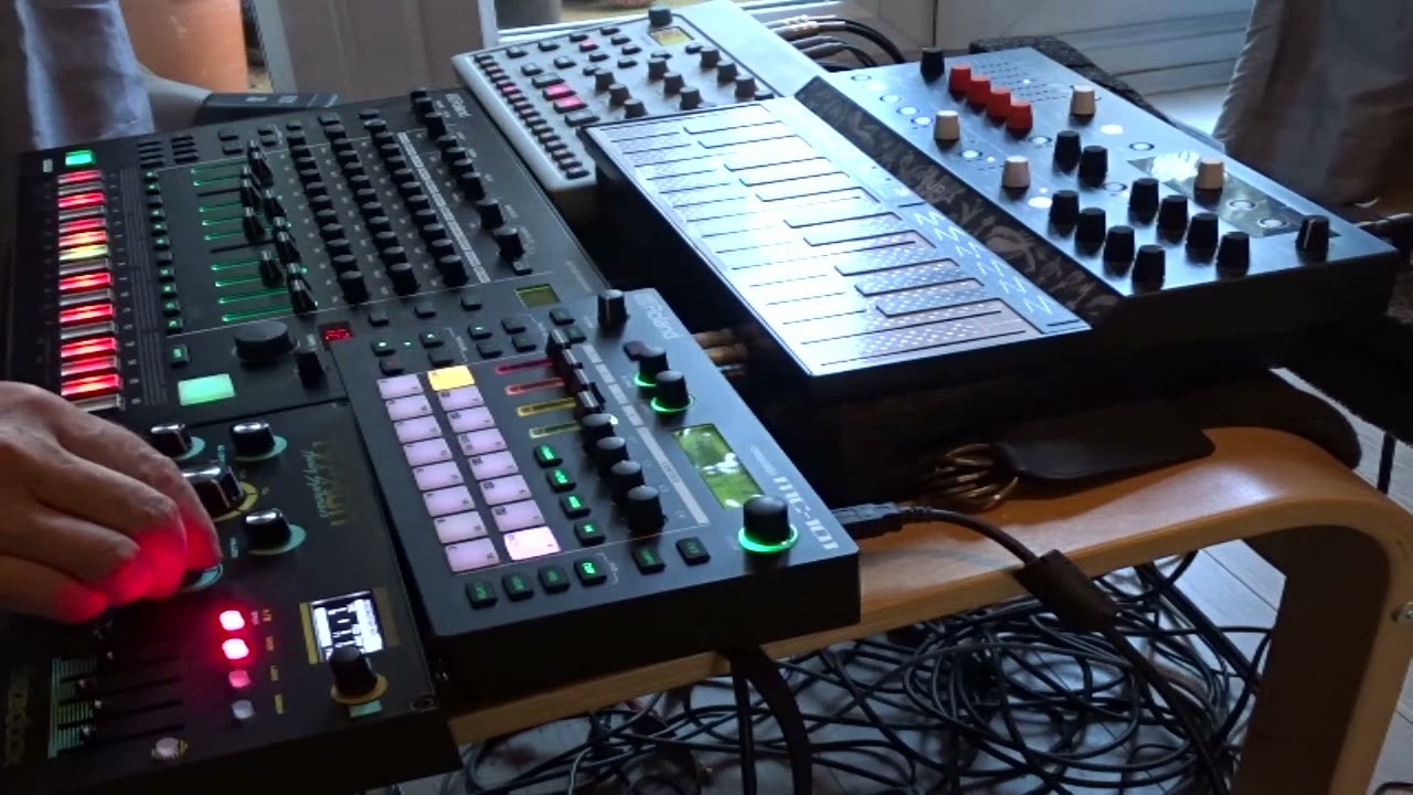 TR-8s - MC-101 - Dreadbox Typhon - Model Cycles - Microfreak - Deep House Session 3 #dreadboxtyphon