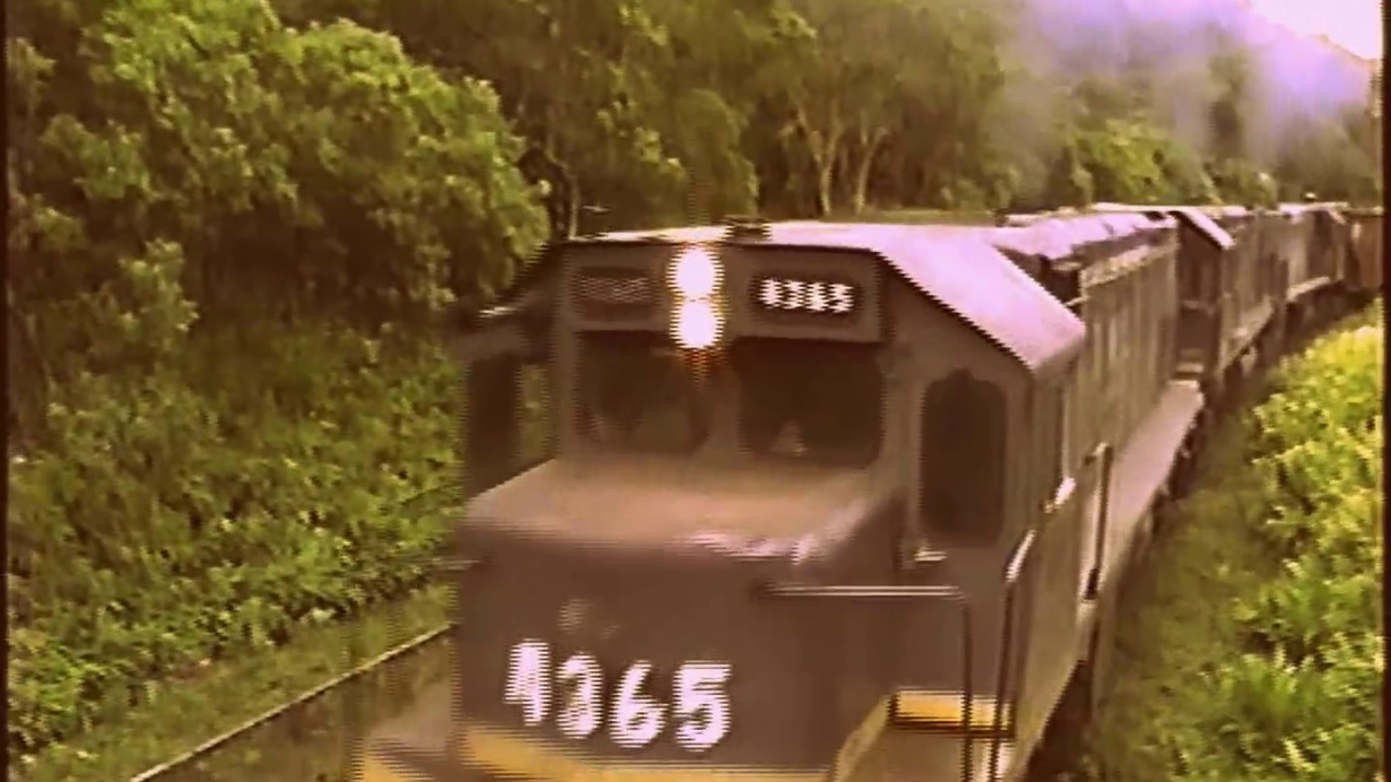 G22UB distribuida  Subindo a Serra do Mar - Trem da ALL pintura cinza