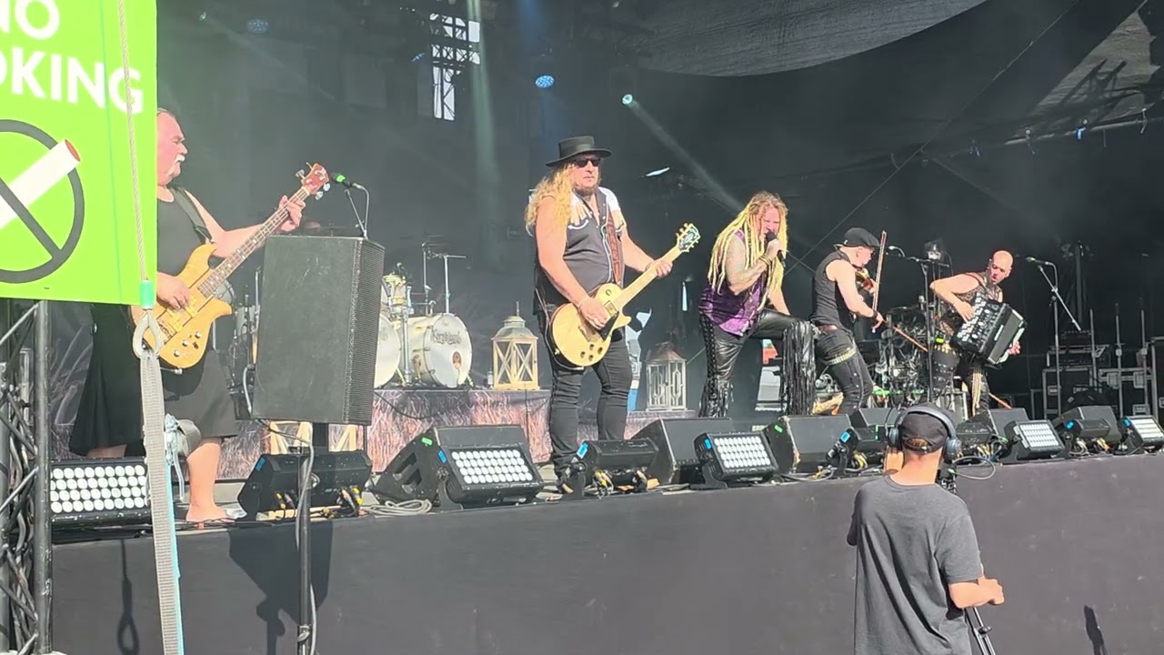 Korpiklaani vodka live lahti 2025