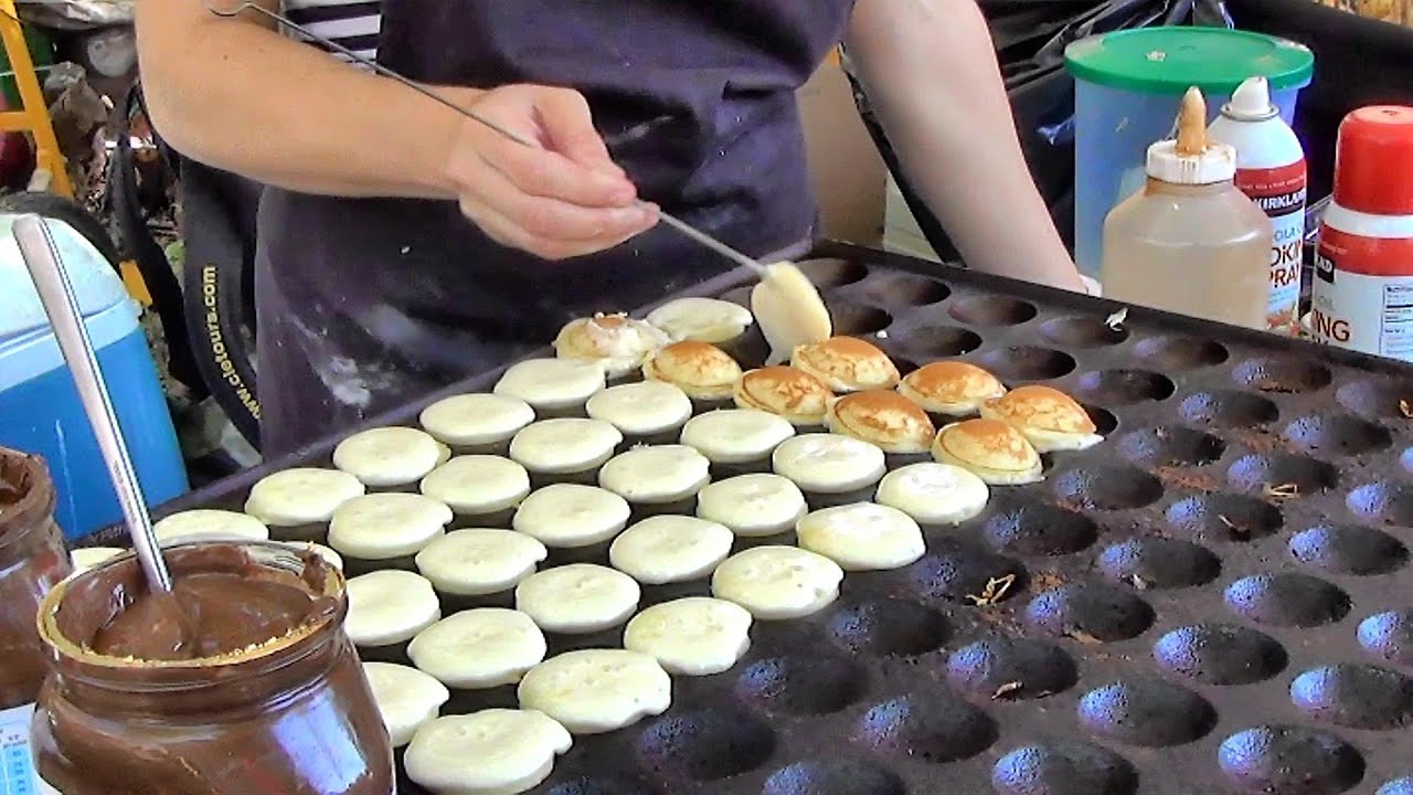London Street Food. Cooking Sweet Dutch Pancakes 