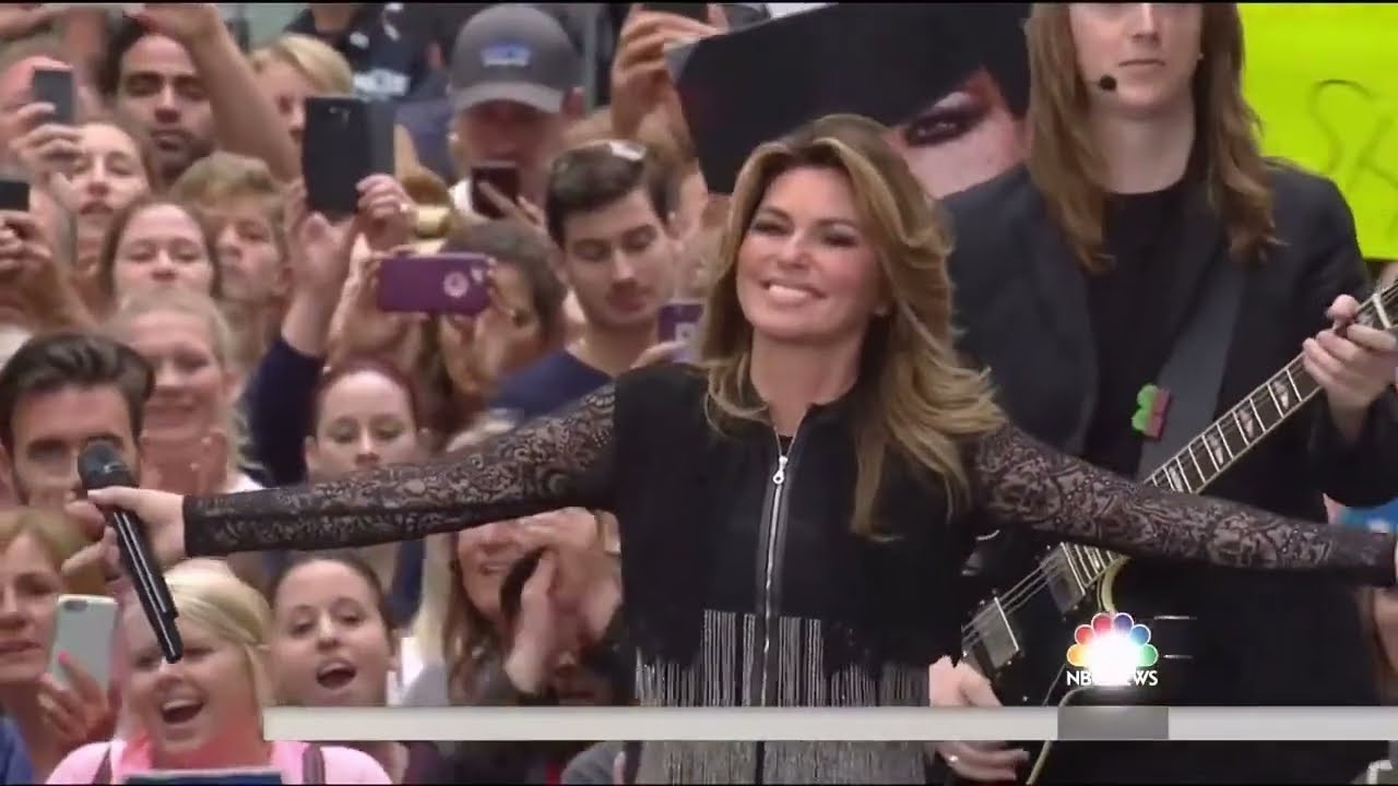 Shania Twain performing on 