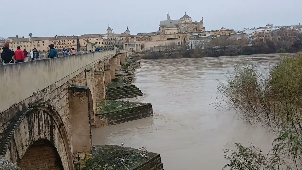 Rio Guadalquivir, por Cordoba