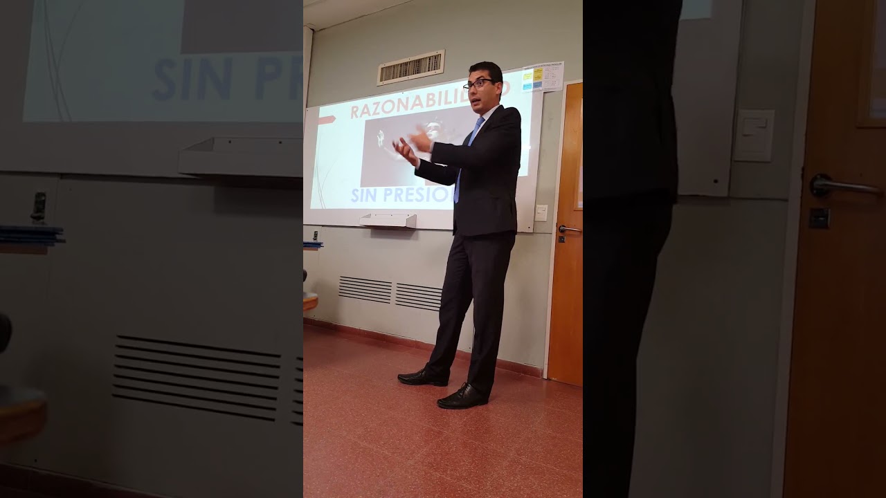 Defensa Oral Trabajo Final de Grado Siglo 21:   